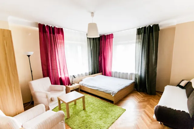 Noclegi Warszawa Apartament Świętojerska - SzukajSnu.pl