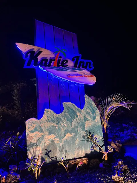 Karlie Inn - Sadranan Beach