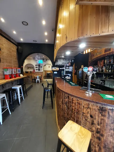 Briceño's Bar & Restaurant