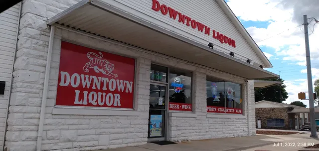 DOWNTOWN LIQUOR