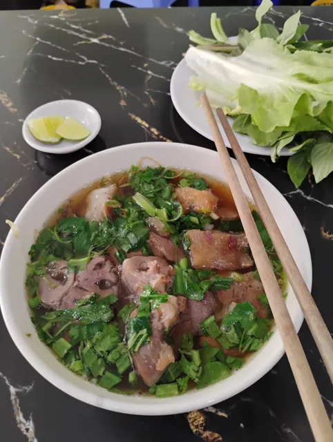 Thư - phở bò, bún bò