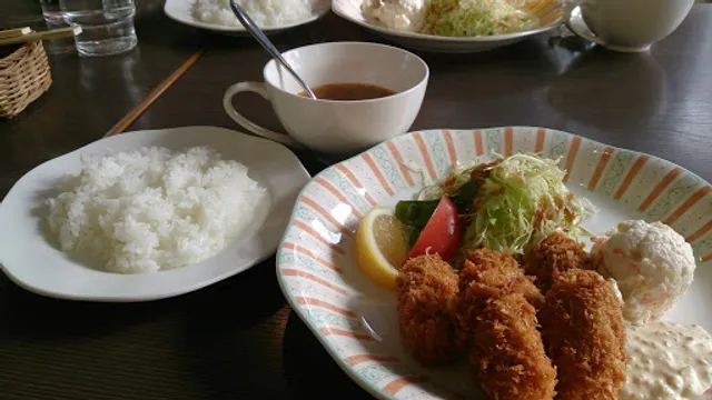 アンソレイユ （陽だまりで)