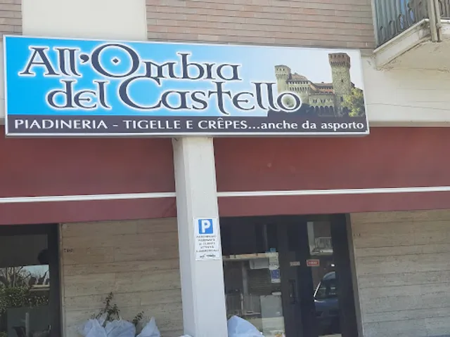 All'Ombra del Castello