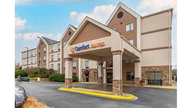 Comfort Suites Johnson City near University