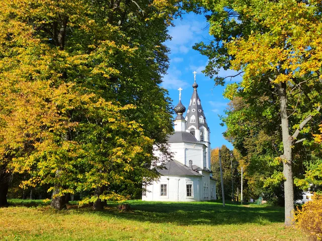 Sobor Uspeniya Presvyatoy Bogoroditsy