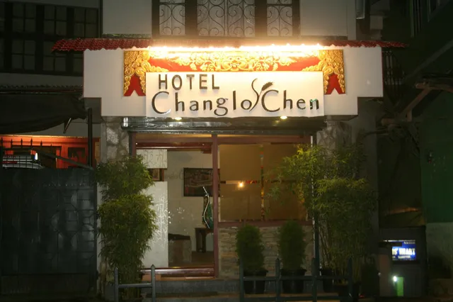 FabHotel Changlo Chen