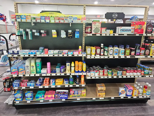 Villa's Lakeside Market