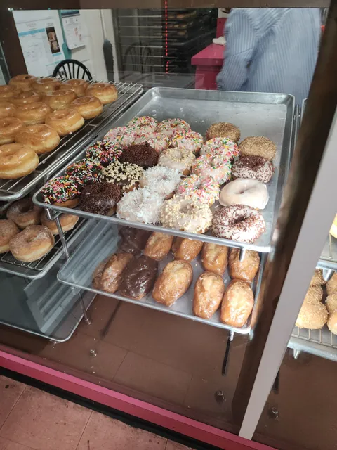 J & J Donuts & Ice Cream