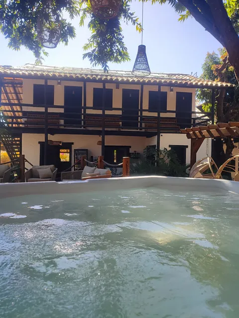 Pousada Entre Folhas