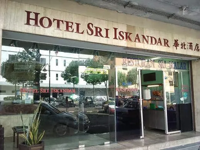 Sri Iskandar Hotel