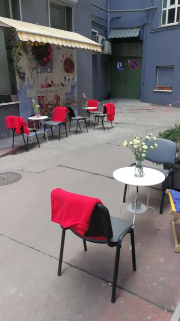 Miriam - kawiarnia i księgarnia