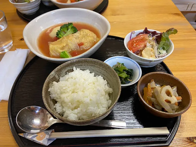 どんぐりカフェ & 食彩香房どんぐり korokoro