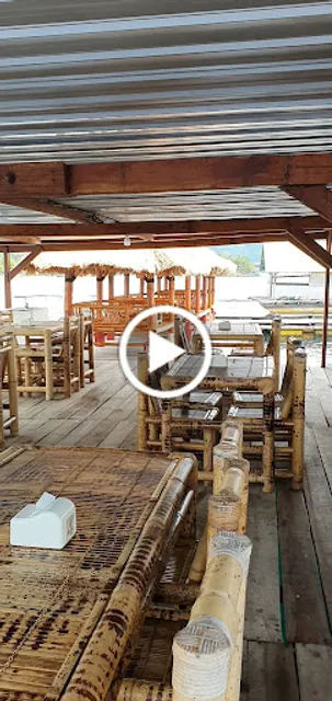 Floating Resto "Bluefin" Lombok Sekotong Lombok Barat