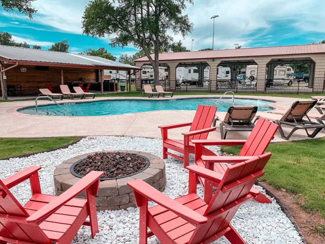 Great Escapes RV Park Austin Oaks