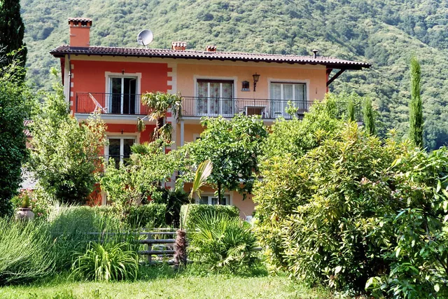 VILLA BANANA