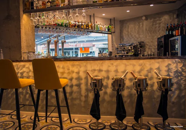 Sama Bar & Restaurante