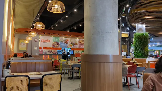 Chicken House - Cơm gà Singapore