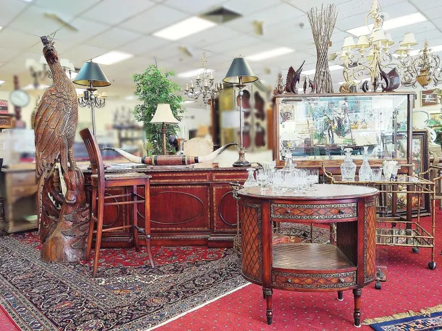 Tigerlily Arts & Antiques