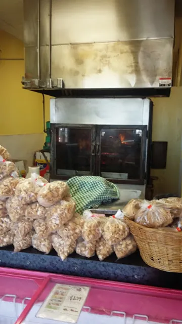 Las Reynas Tortillerias