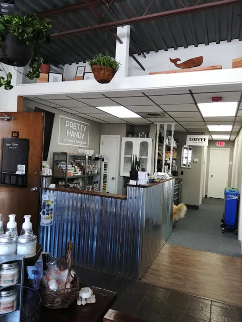 Pretty Handy Gift Shop and Makerspace