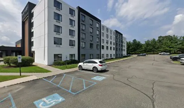 The Bistro - Eat. Drink. Connect.®