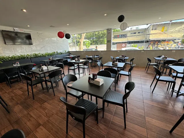 Sushi dos Amigos - Restaurante e Delivery o melhor da comida Oriental e Regional.