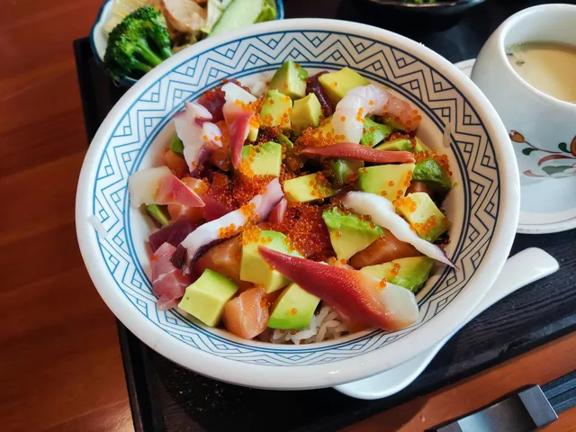 Four Seasons Pavilion