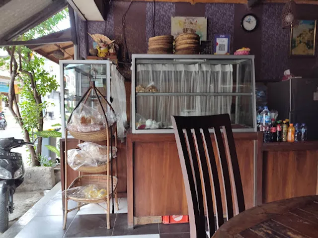 Warung Babi Guling Jambul