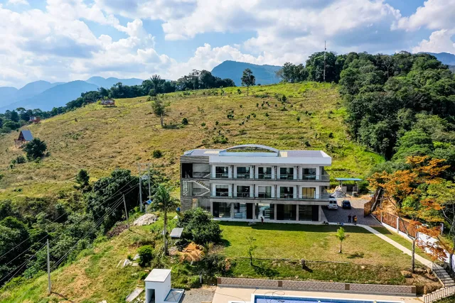 Guayupes Hotel de Aventura