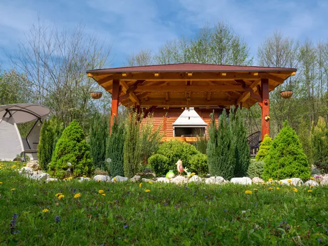 Robinzonski Kamp Hofman, Varazdin