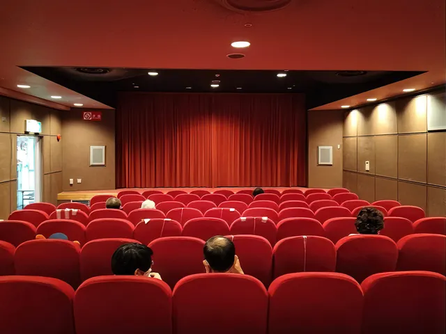 Kōnandai Cine Salon