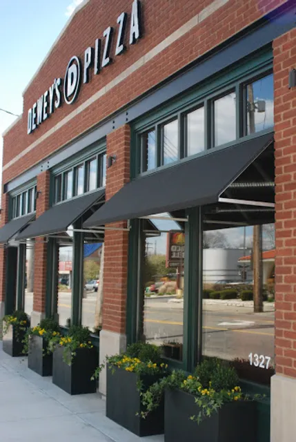 Dewey's Pizza - Grandview