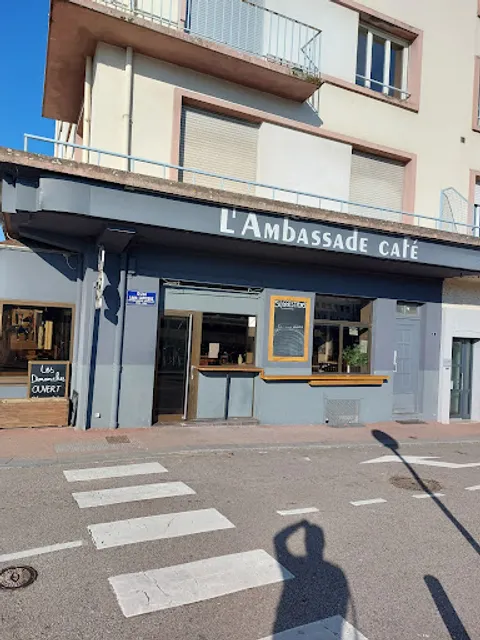 L'Ambassade cafe