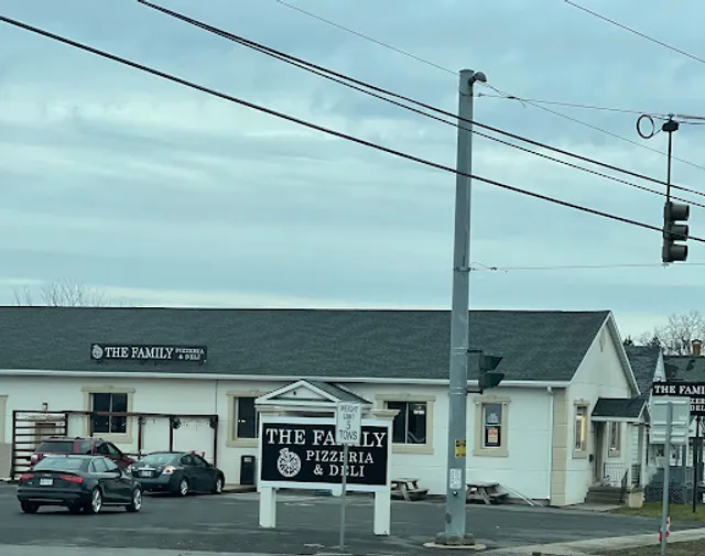 The Family Pizzeria and Deli