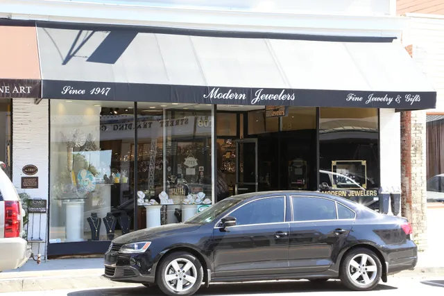 Modern Jewelers
