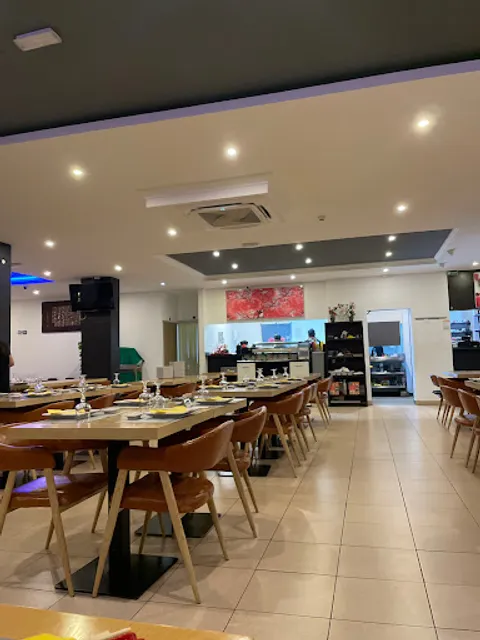 Restaurante Happy Sumo