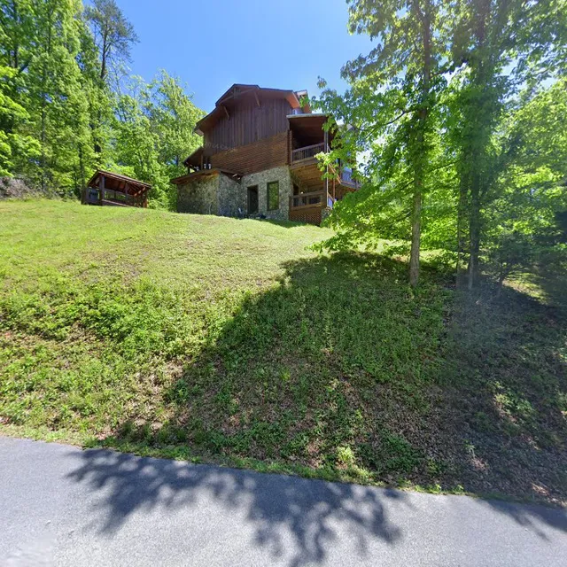 Luxury Cabins of the Smokys