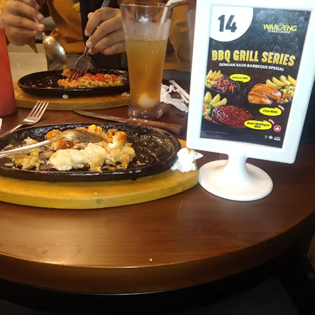 Waroeng Steak & Shake Pancing