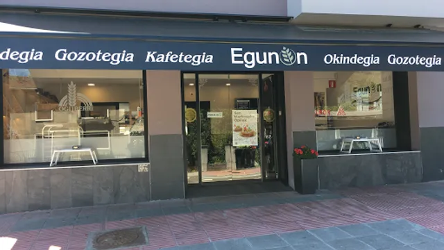 EgunOn Ogiberri Kafetegia