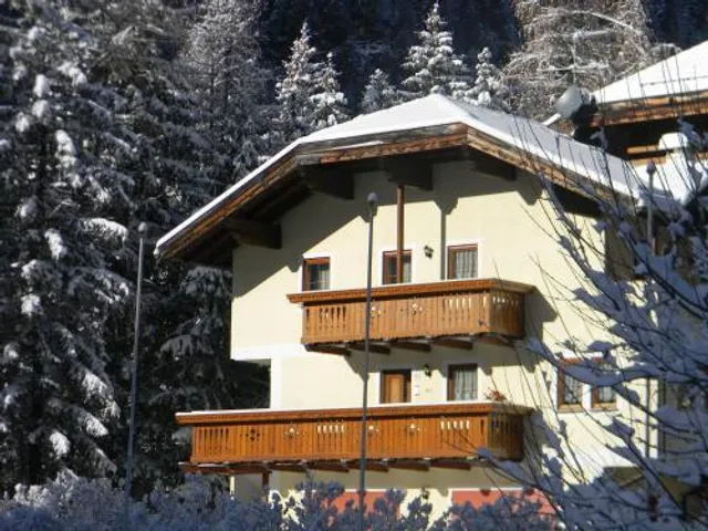 Appartamenti Riz Claudio