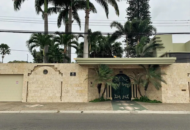 Luxva Hotel Boutique