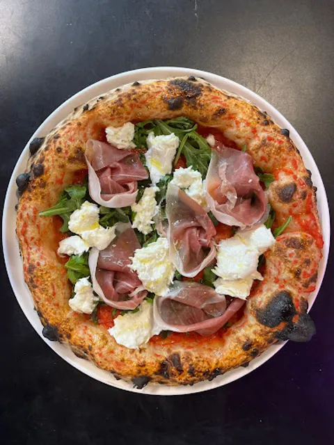 Maiori Pizzeria Nambour