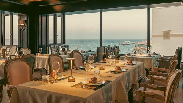 Blue Whale Chinese Restaurant