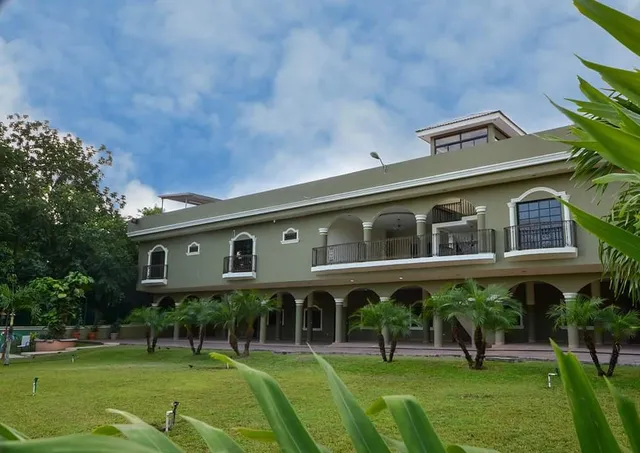 Apart Hotel Portal Del Merendon