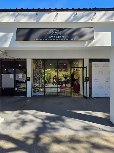 L' Atelier Luxury Consignment and Boutique