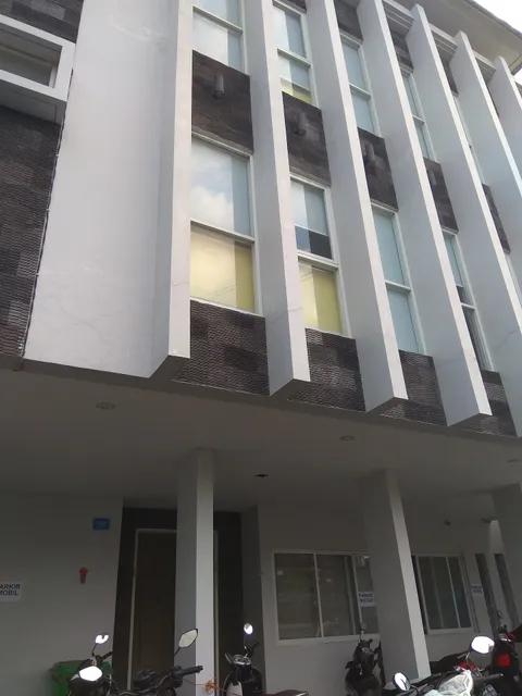 OYO 91628 Glogor Guest House