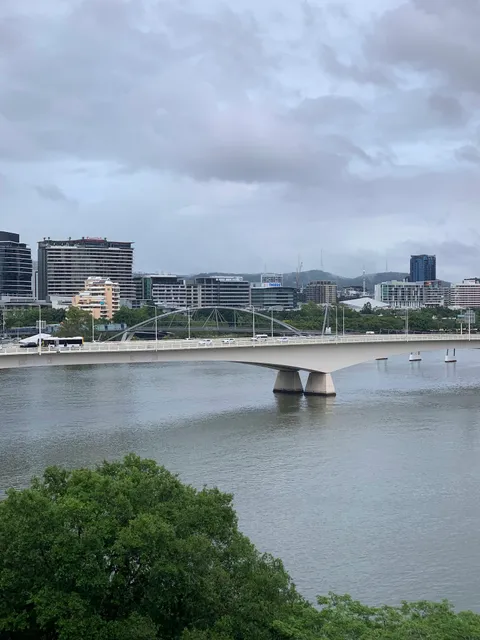 Kangaroo Point Cliffs Lookout