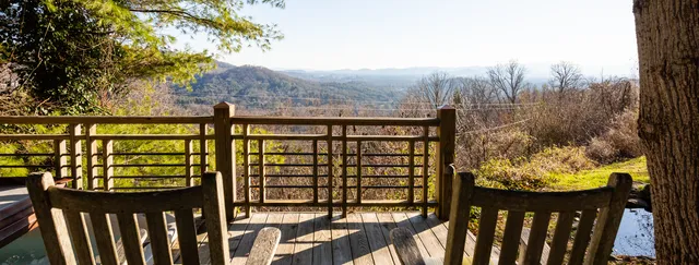 Bittersweet Cottage & Suite