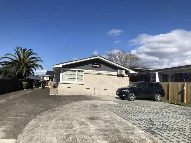 Ali Motel