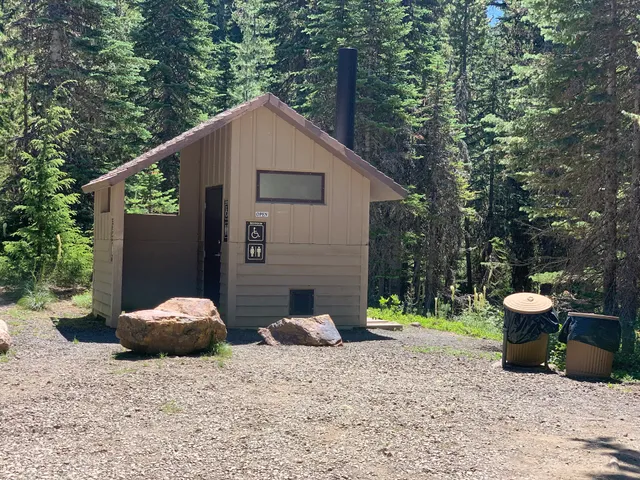 Horseshoe Lake Campground